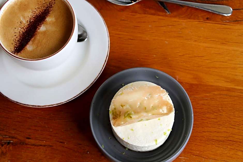 Radisson Blu Hotel, London South Kensington (formerly Vanderbilt)