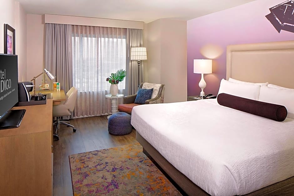 Hotel Indigo Austin Downtown, an IHG Hotel