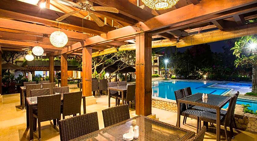 Plagoo Holiday Hotel