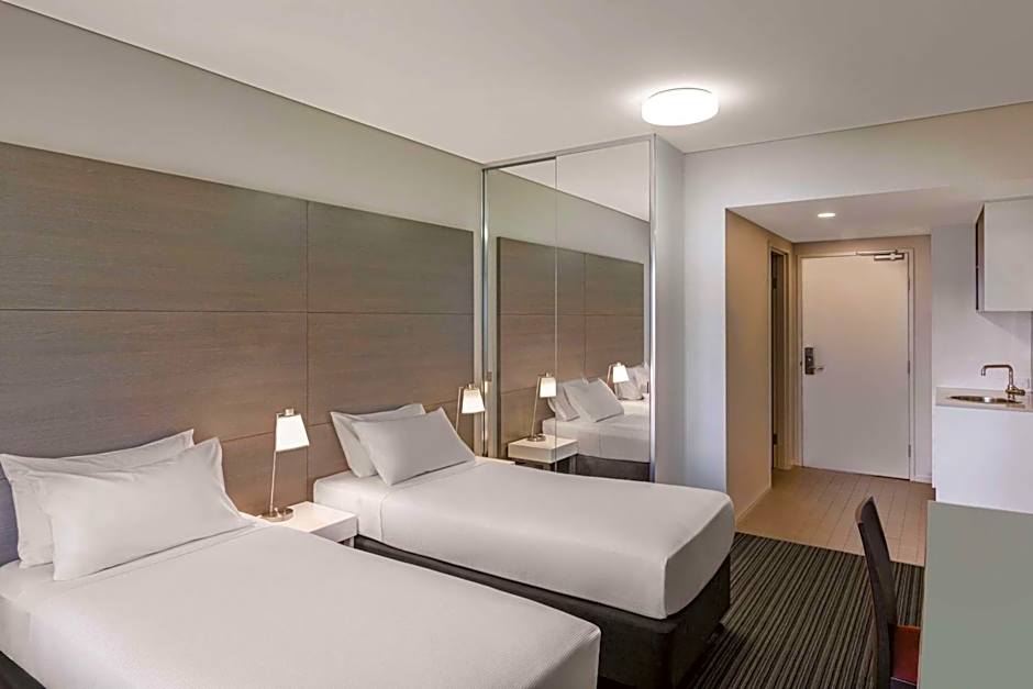 Adina Apartment Hotel Darwin Waterfront