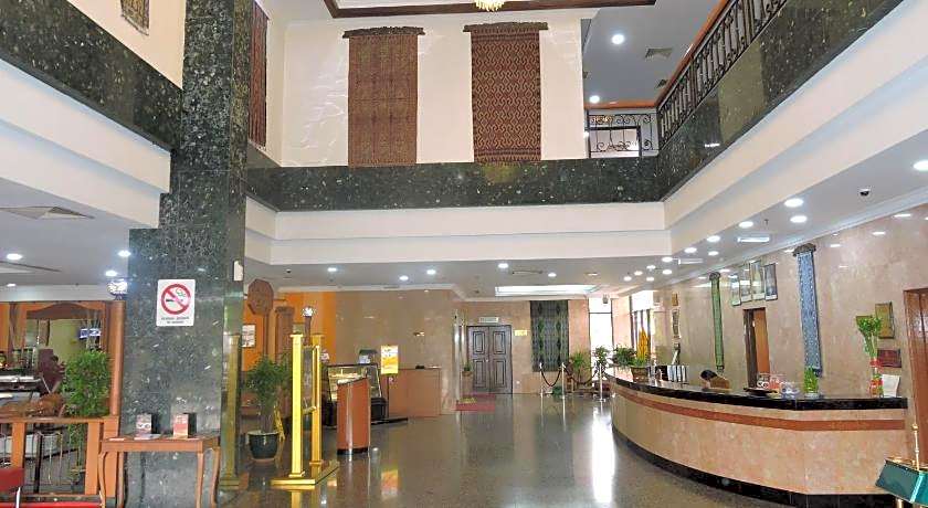 Grand Continental Kuching Hotel