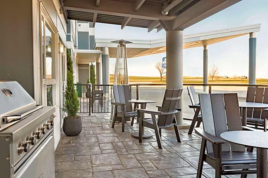 Microtel Inn & Suites By Wyndham Estevan