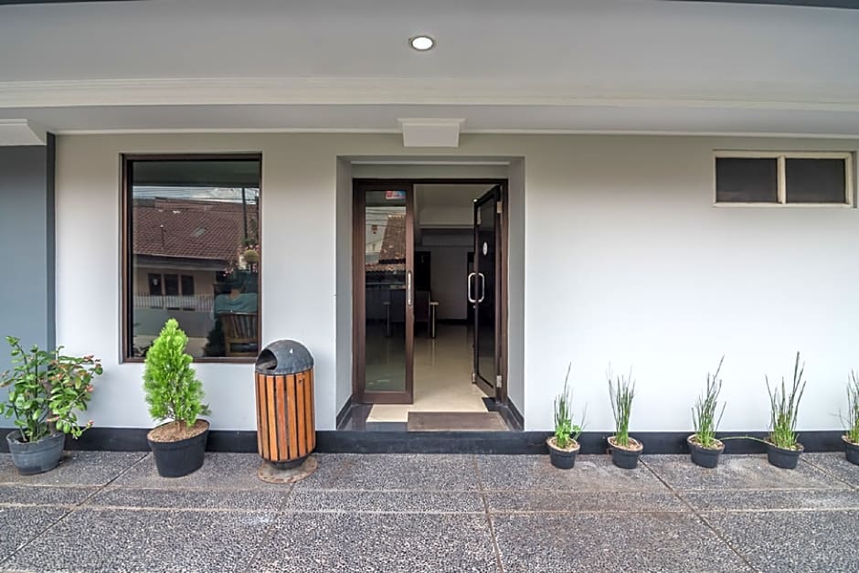 RedDoorz @ Buah Batu