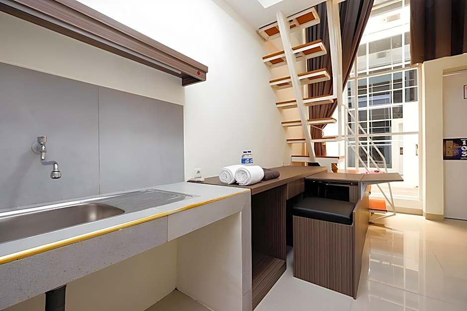 RedDoorz Plus near Paragon Mall Semarang