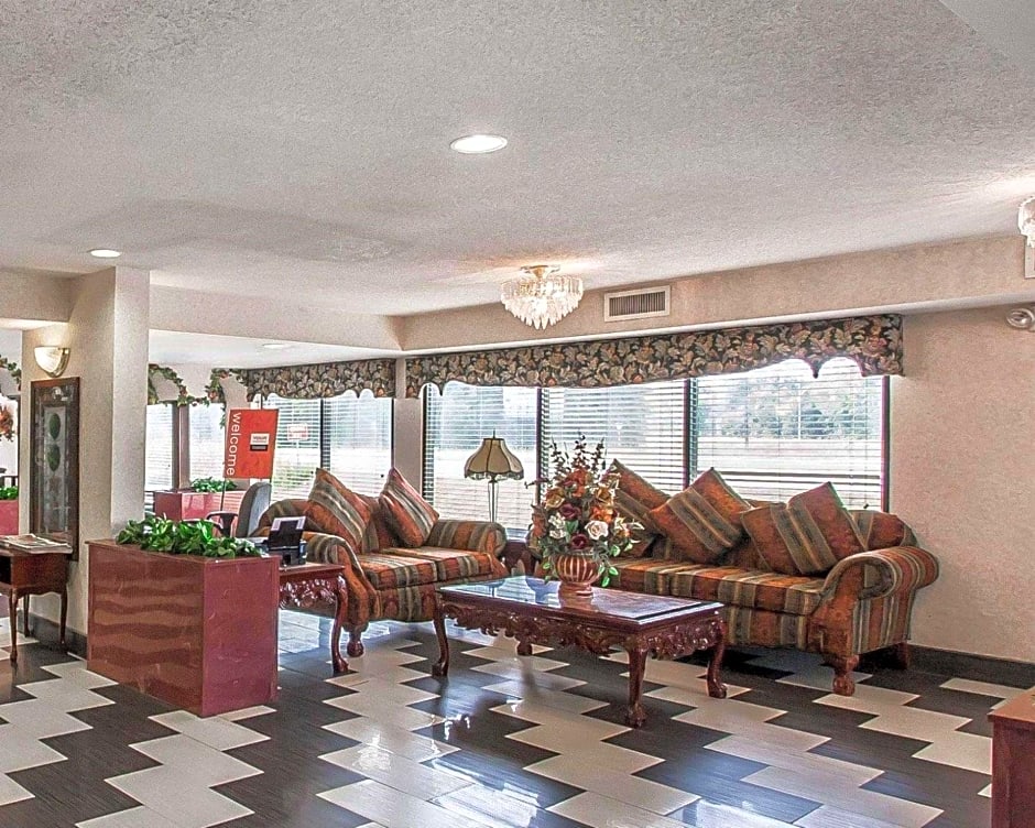 Quality Inn Edmund Pettus Bridge Area