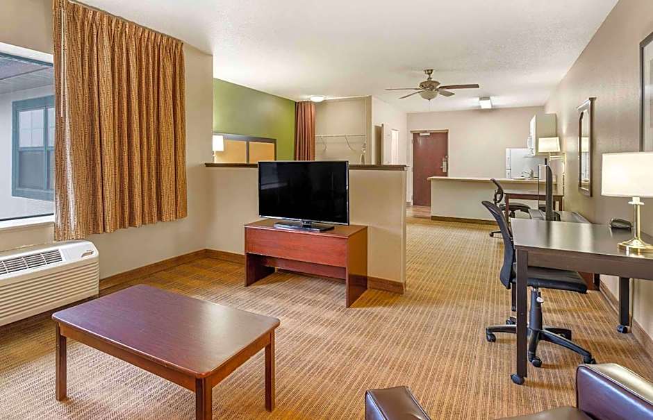 Extended Stay America Select Suites - Chicago - Lisle