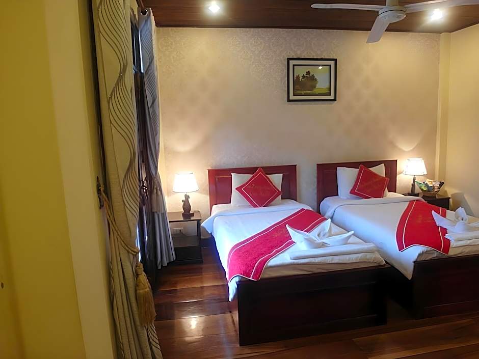 Sadakham Royal View Hotel
