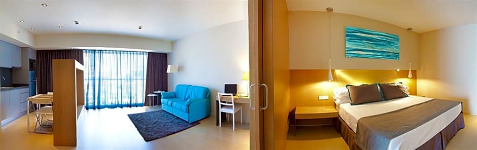 Atenea Port Barcelona Mataro