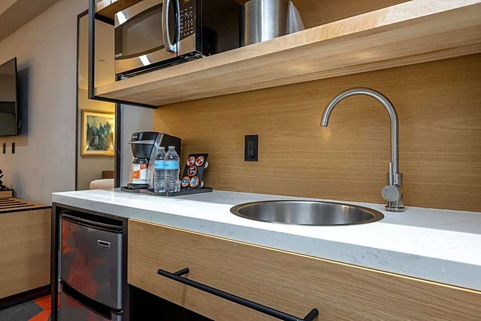 Infinity Hotel San Francisco, Tapestry Collection by Hilton