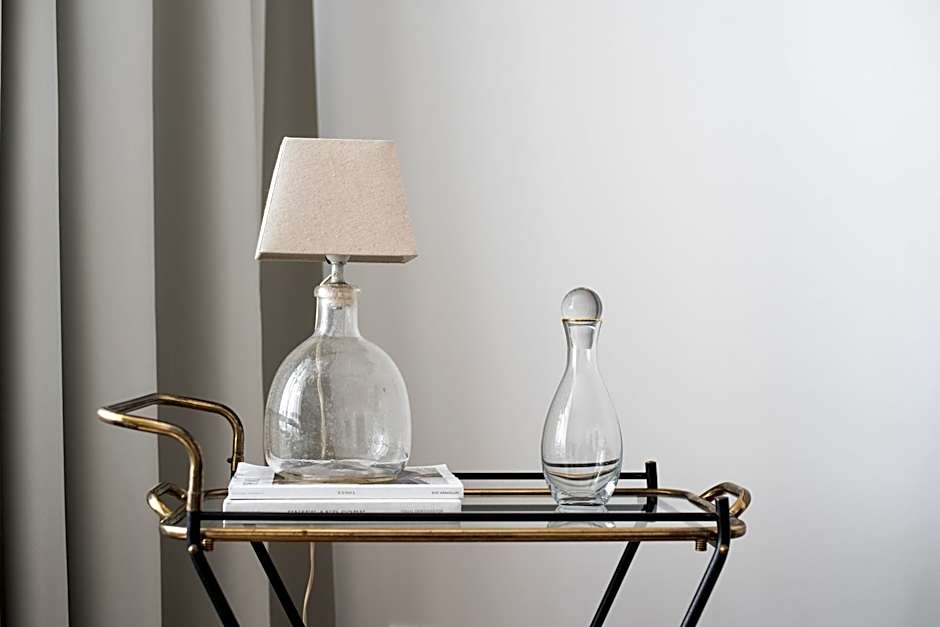 Bob W Helsinki Ullanlinna