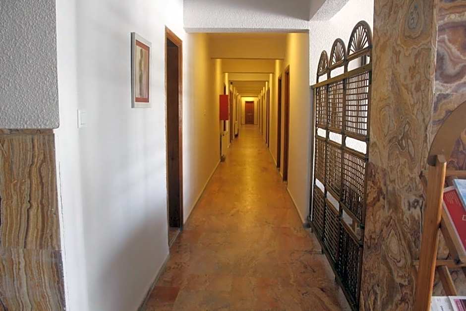 Cesurlar Hotel
