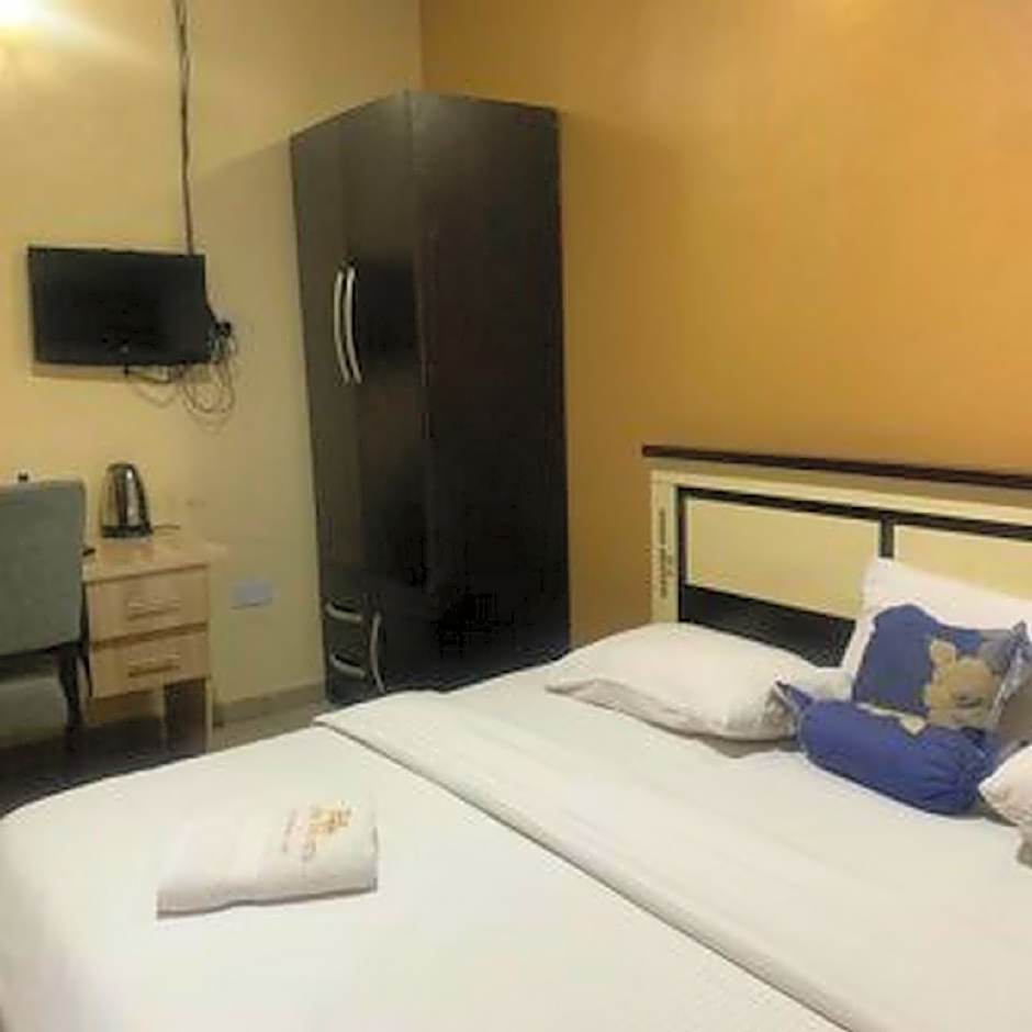 Amazing Grace Hotel And Holiday Ltd