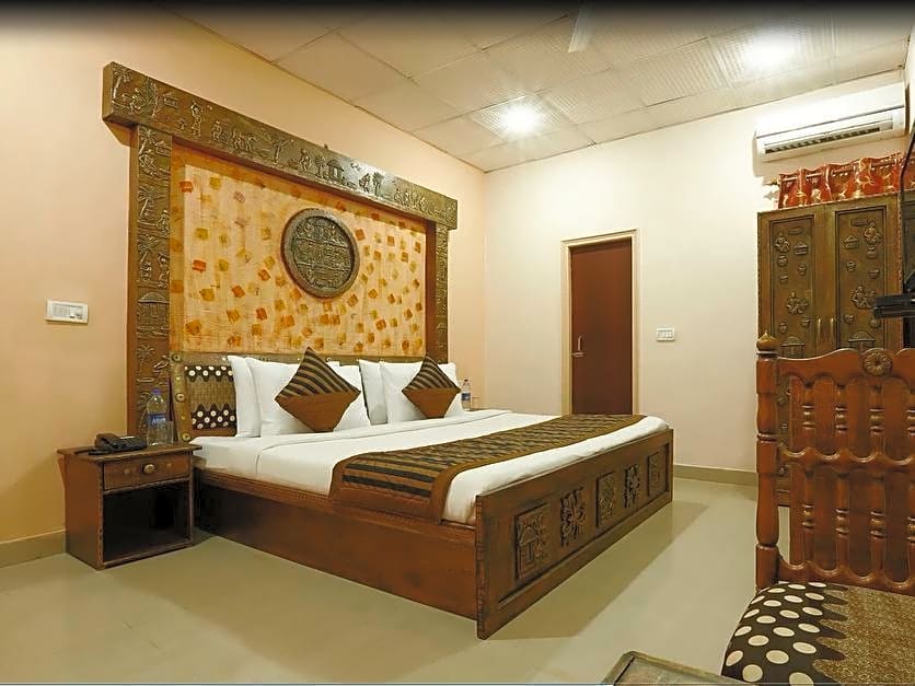 Hotel Green Lotus - Dwarka