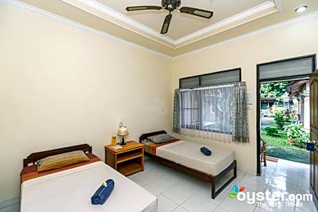Standard Twin Room with Fan