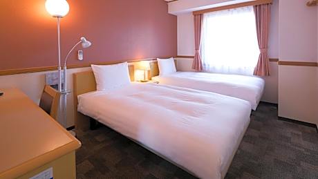 Heartful Twin Room - Non-Smoking