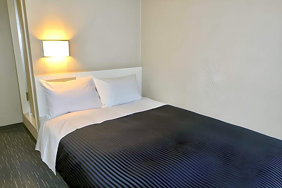 Hotel Livemax Chofuekimae