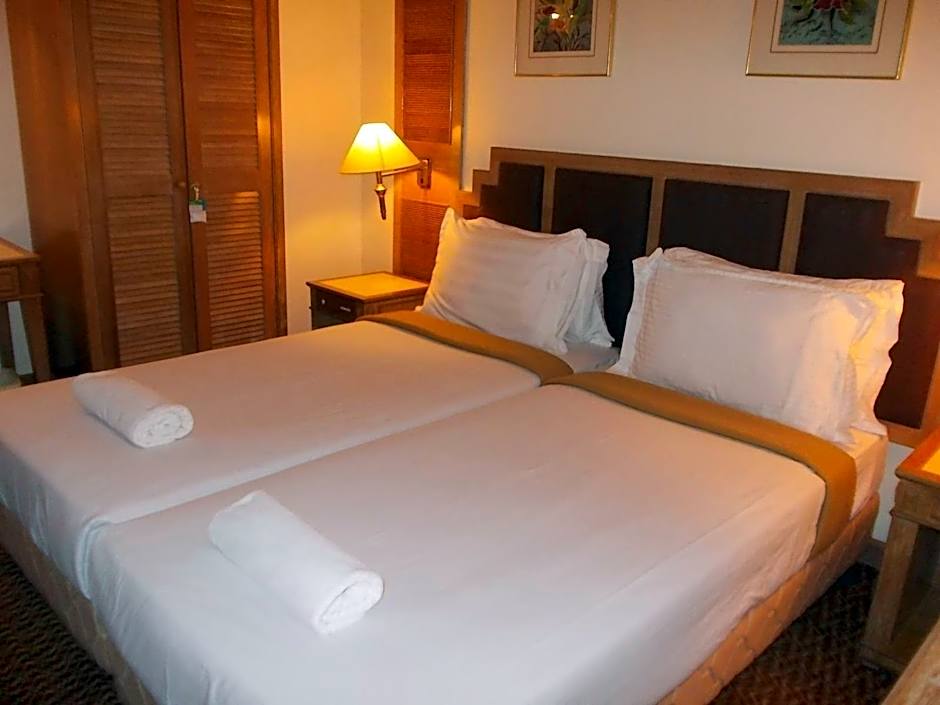 Everly Serviced Apartment