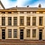 Zocher6 a monumental town house in the city center