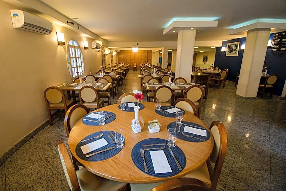 Hotel Monte Alegre