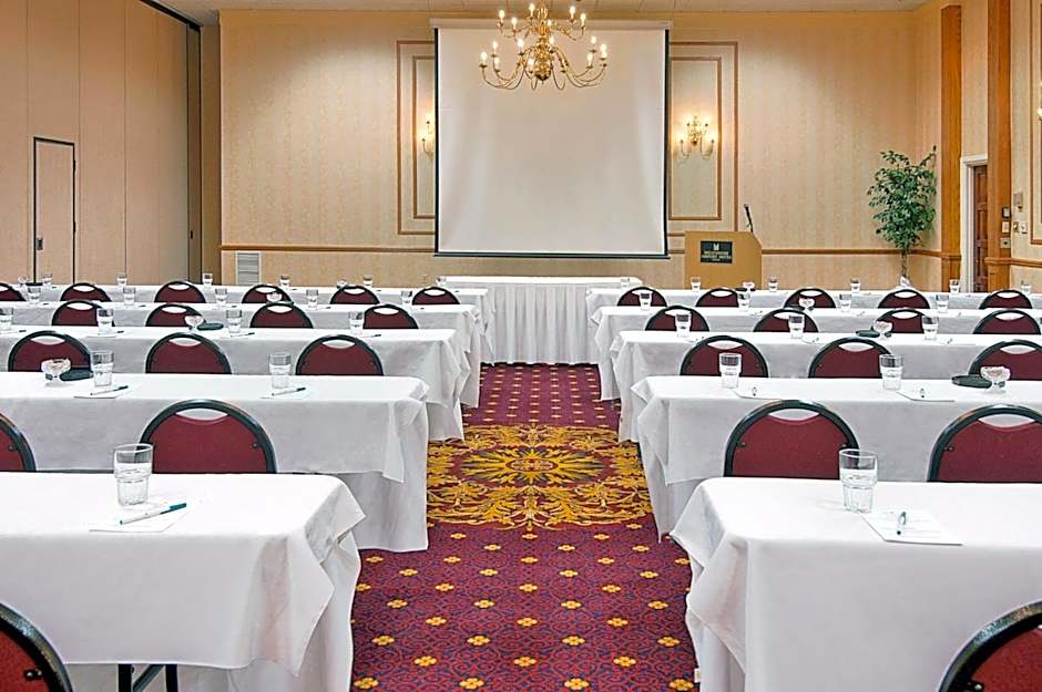 M HOTEL BUFFALO