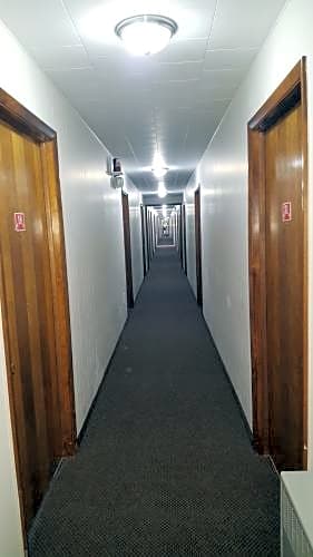 Sands Motel