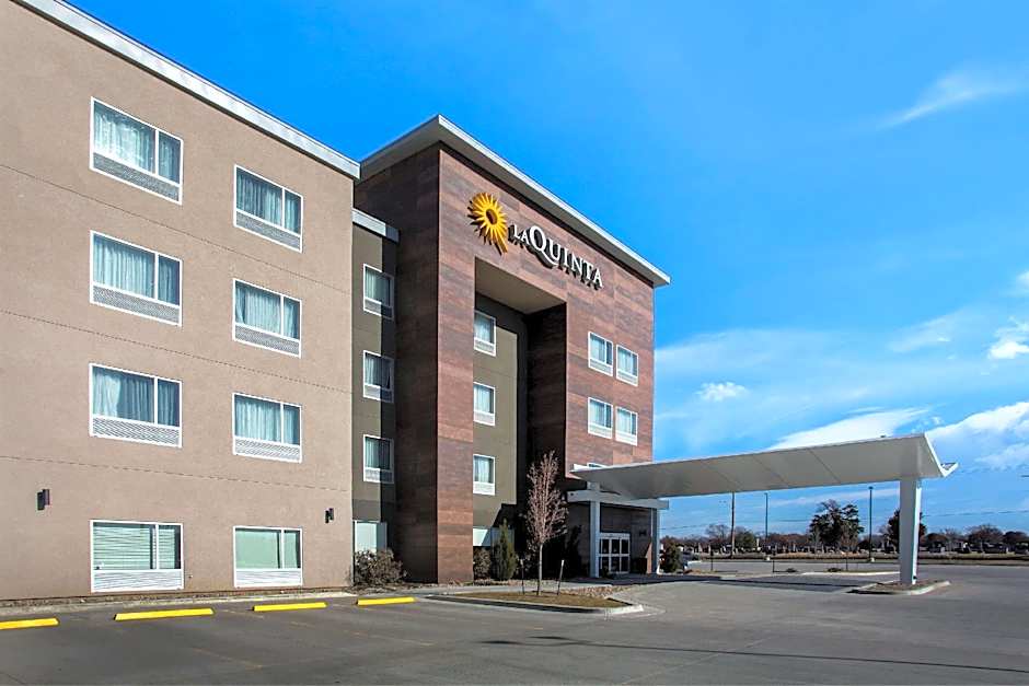 La Quinta Inn & Suites by Wyndham Pittsburg