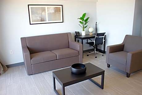 Ocean Front King Suite