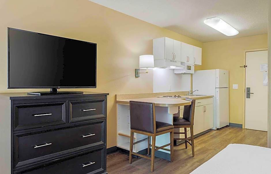 Extended Stay America Suites - Boston - Waltham - 52 4th Ave.