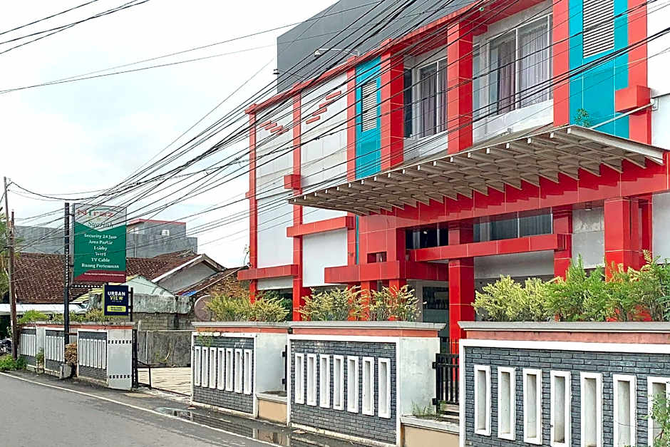 Urbanview Hotel Niraz Syariah Banjarmasin by RedDoorz