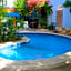 Hotel Medio Mundo