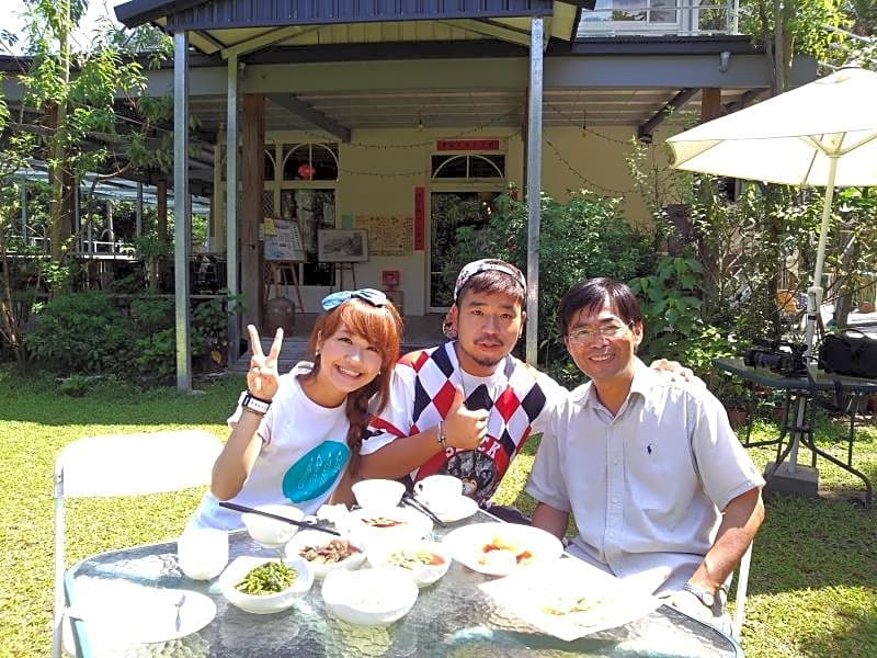 Young Chi Ku Hot Spring B&B