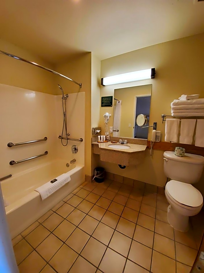 Country Inn & Suites by Radisson, Bend, OR