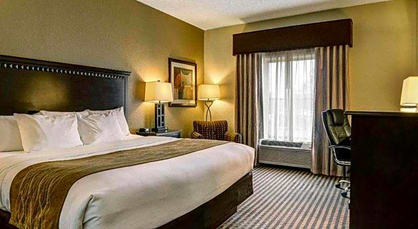 Comfort Inn & Suites Hot Springs Midtown