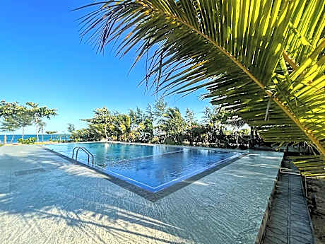 Whisky Point Surf Cabana