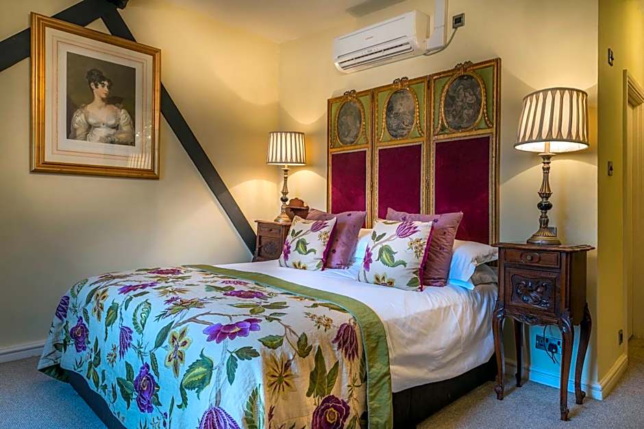 The White Hart Royal, Moreton-in-Marsh, Cotswolds