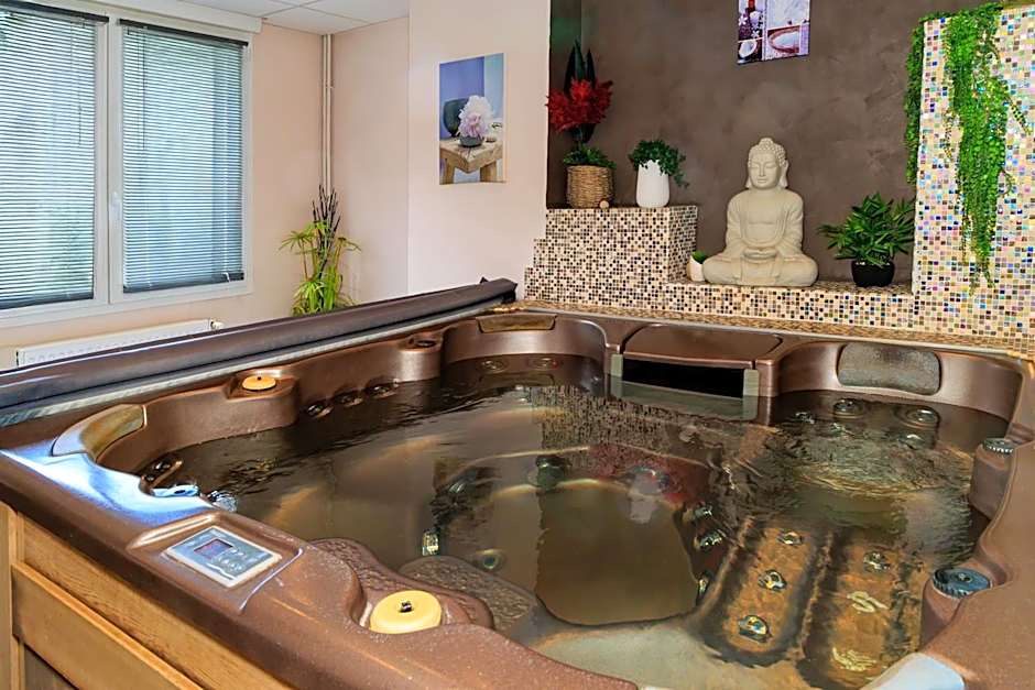 Central Hôtel et Spa