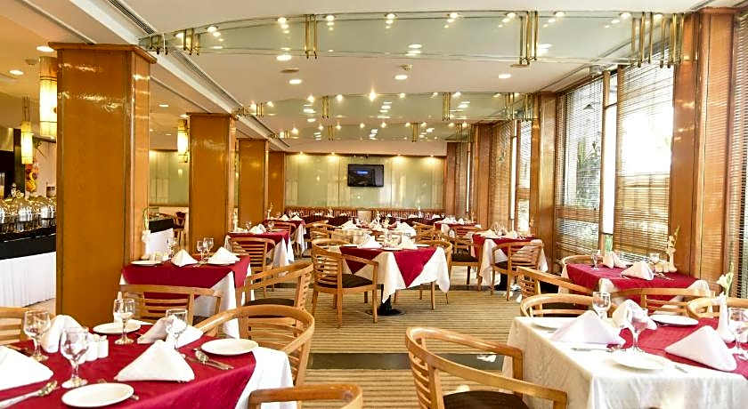 Hotel Crown Plaza Islamabad