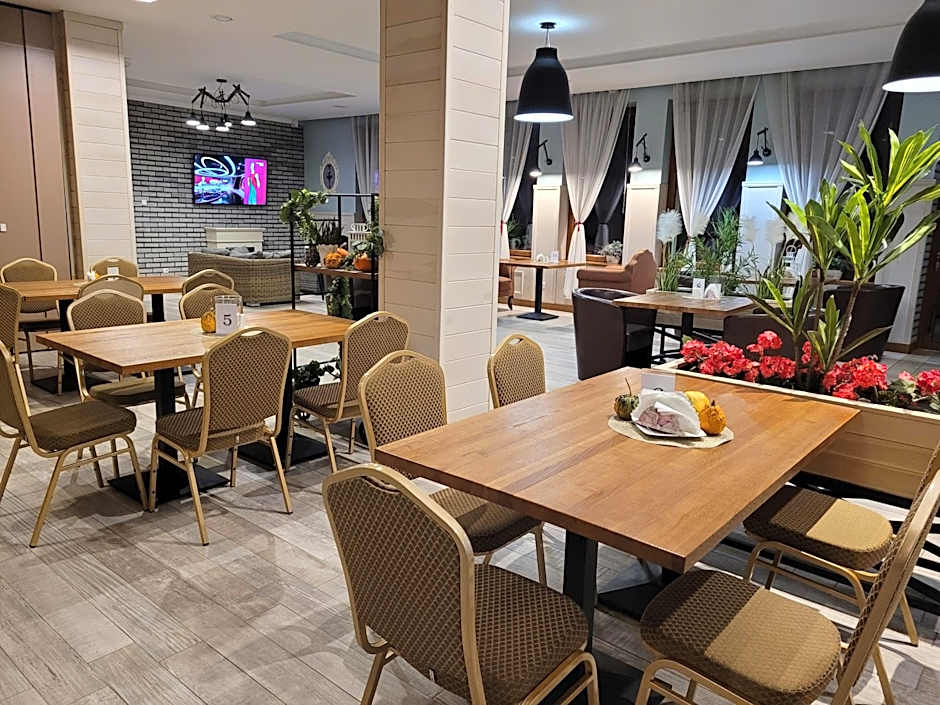 OW Krakus I - pokoje i domki