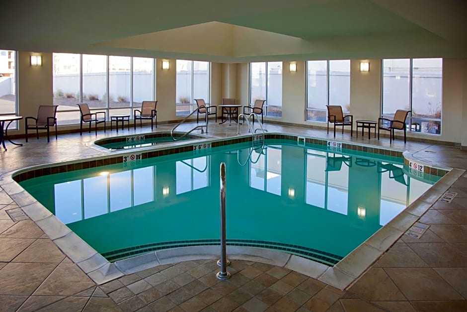 Sheraton Louisville Riverside Hotel