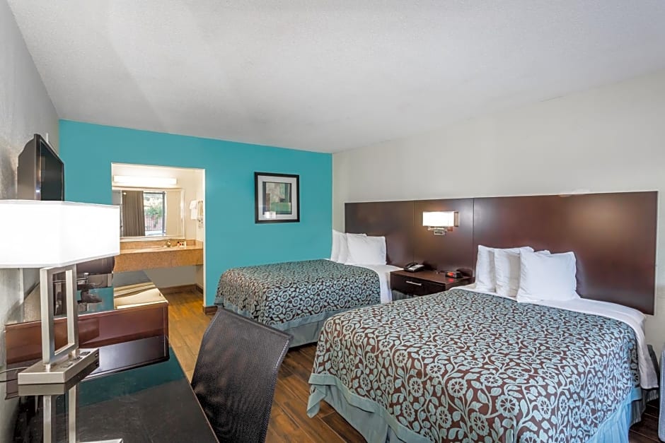 Days Inn by Wyndham Melbourne