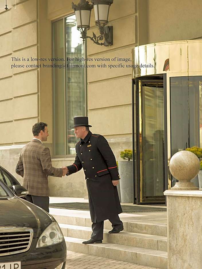Fairmont Grand Hotel Kyiv