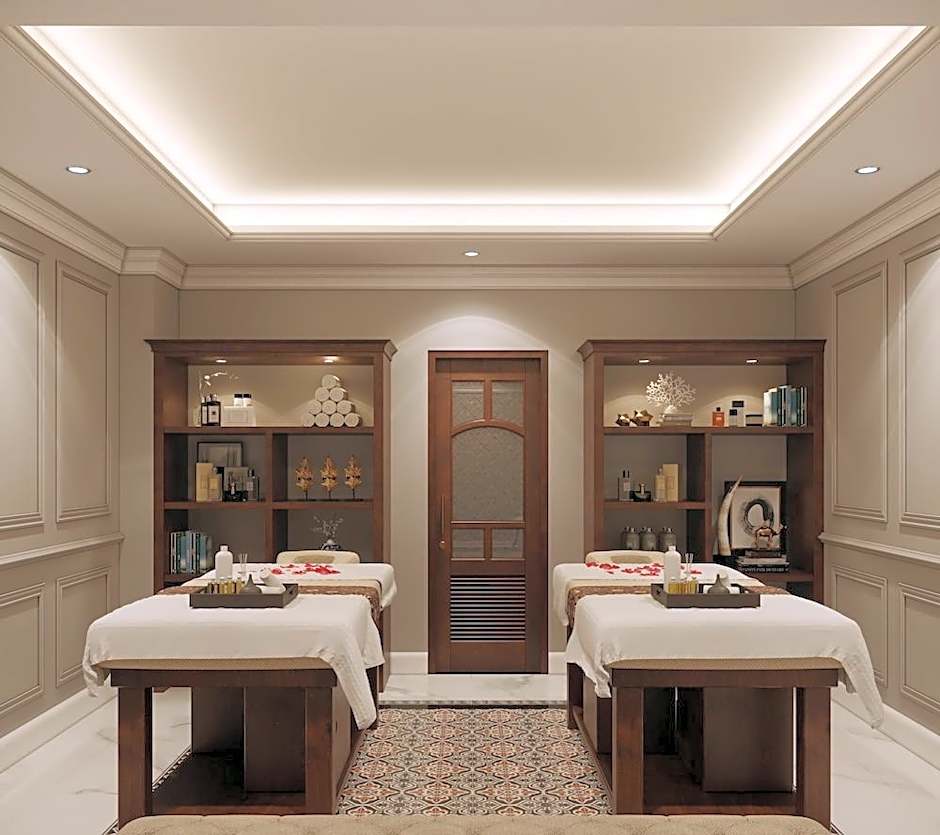 MAHALAYA The Legacy Hotel