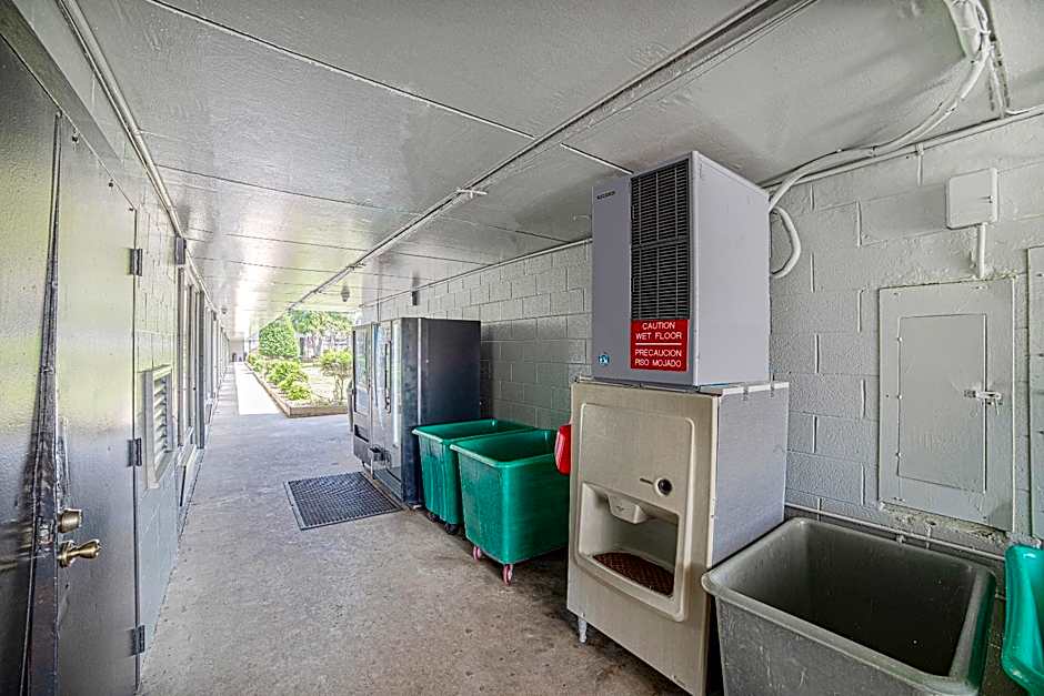 Masters Inn Selma Smithfield I-95 By OYO