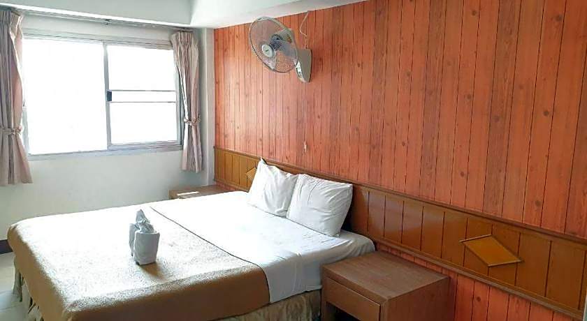 Naza Orchid by OYO Rooms – Pattaya, NJ