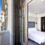 DoubleTree by Hilton Madrid - Prado