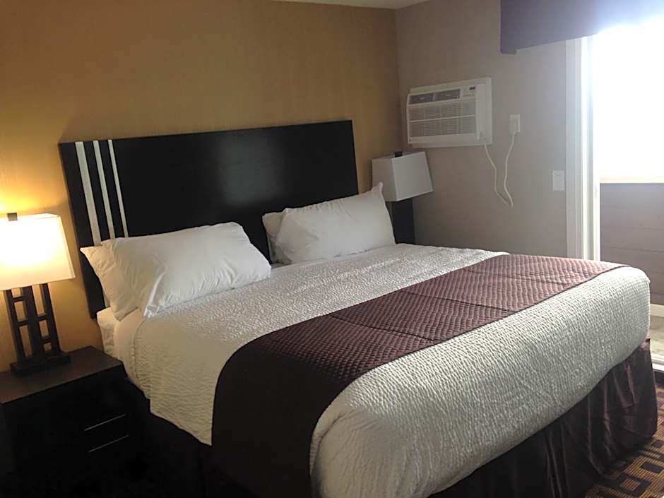 Days Inn by Wyndham Sylvan Lake