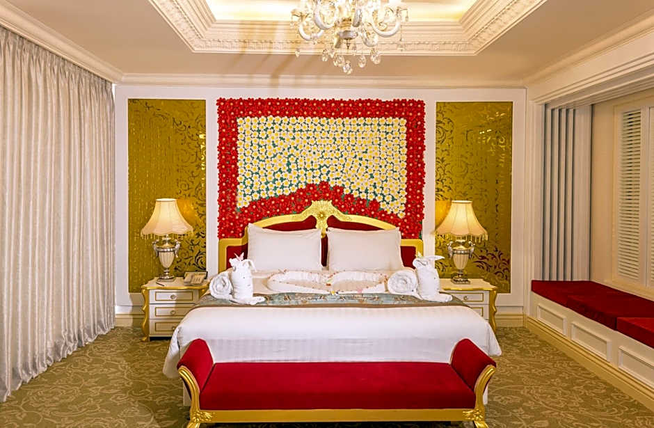 The Grand Kandyan Hotel