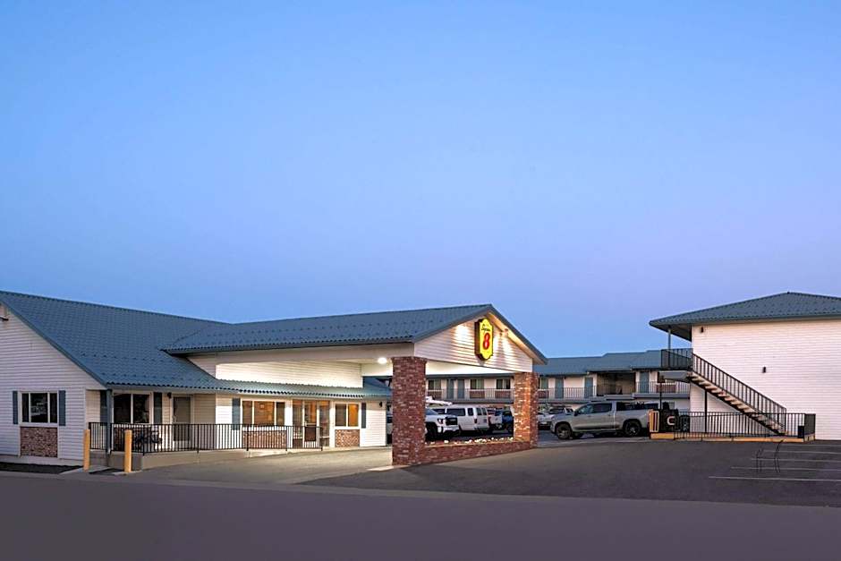 Super 8 by Wyndham Susanville