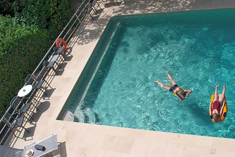 Stefanakis Hotel & Apartments