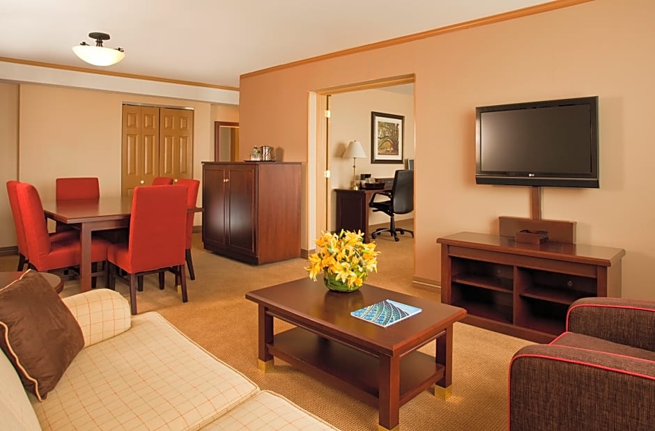 Sheraton Philadelphia University City Hotel